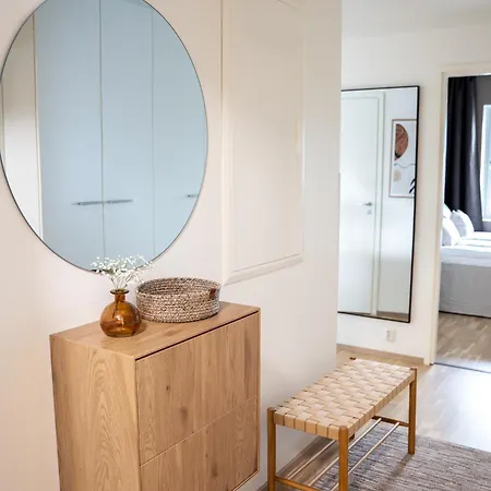 Scandinavian With Sauna & Parking - Lapnest